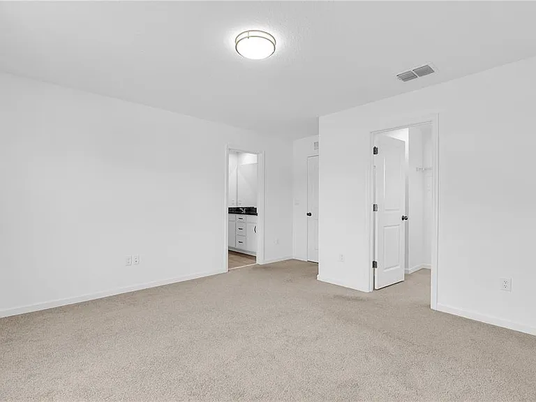 1100 Lakeshore Breeze Pl — Photo 11