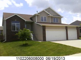 1215 Irish Pointe Pl, Lincoln, NE 68521