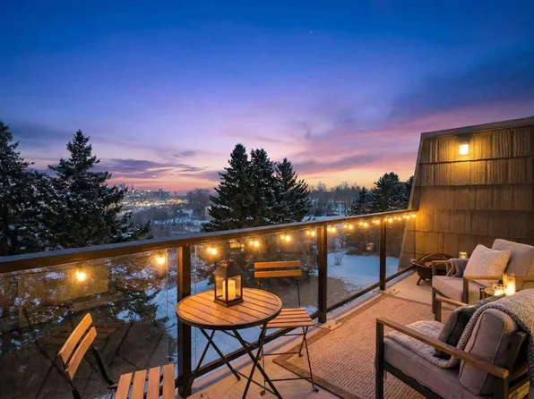 512 W Cedar Cres SW #304, Calgary, AB T3C 2Y8