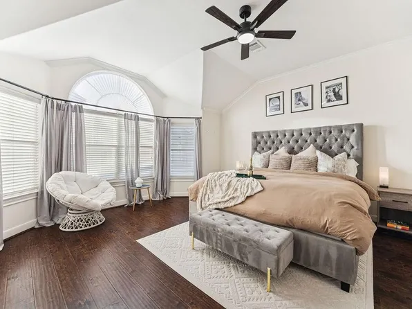 5737 Kansas St, Houston, TX 77007