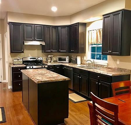 2nd image of 2412 Wheatland Cir