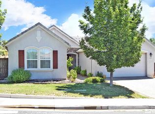 8096 Opal Station Dr, Reno, NV 89506