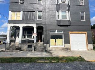 10 Valley Street, New Philadelphia, PA 17959