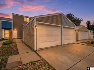 3931 N 7th St, Lincoln, NE 68521