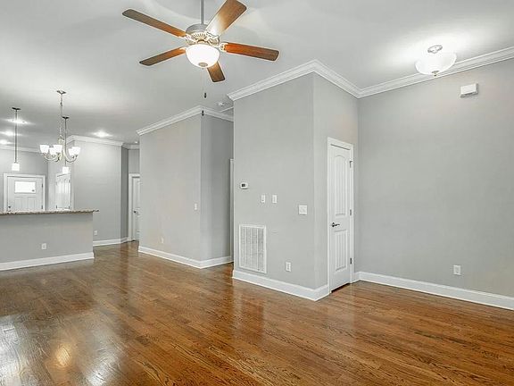 5th image of 1706 Kirby Ave