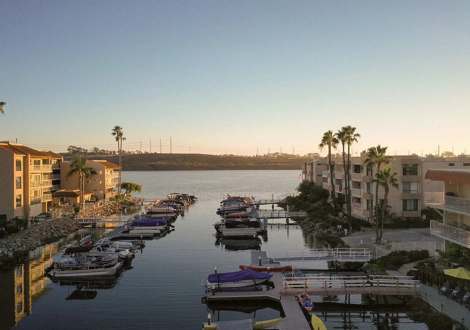 Waterfront Carlsbad Cove 2bd 2ba — Photo 2
