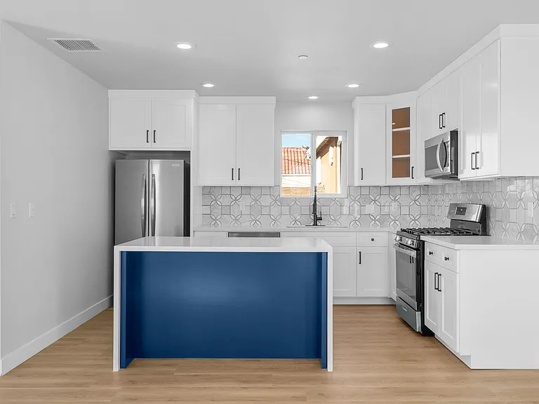 3223 Lanfranco St — Photo 6