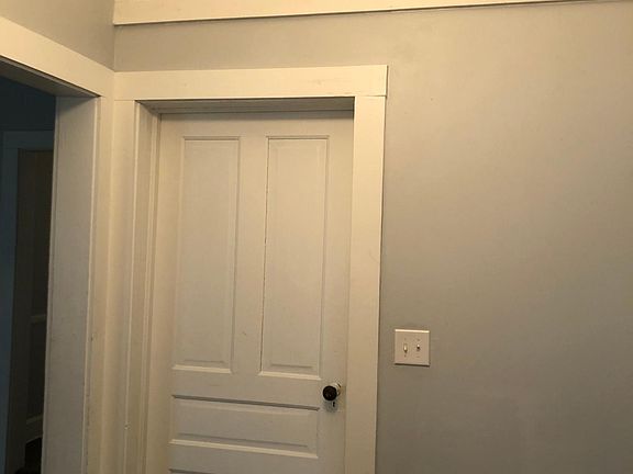 5th image of 321A Emmary St