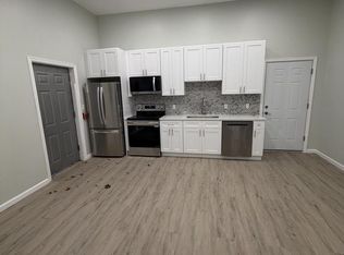 6035 Germantown Ave #1R, Philadelphia, PA 19144