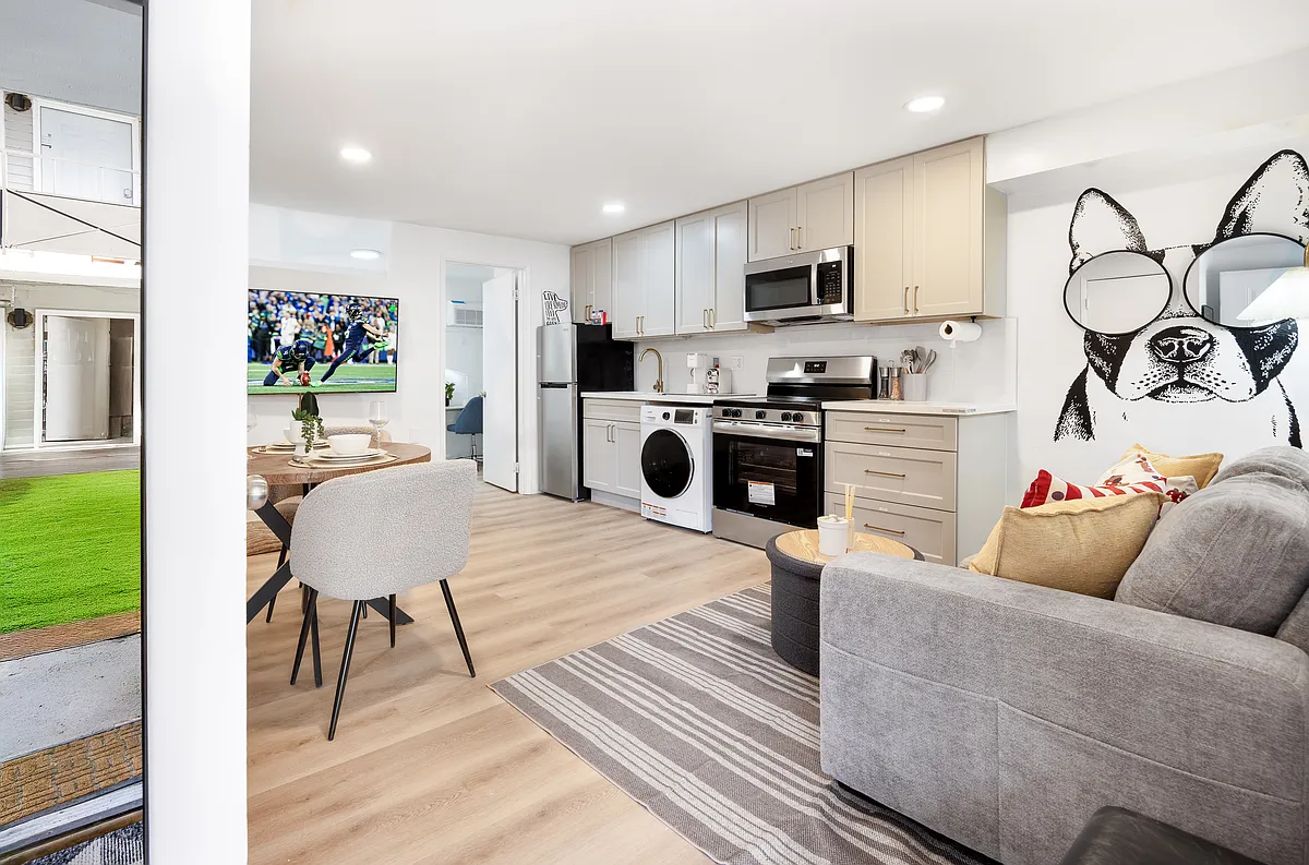 Building Photo - 15 Dravus St #3