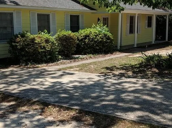 232 Pointer Dr, Hopkins, SC 29061