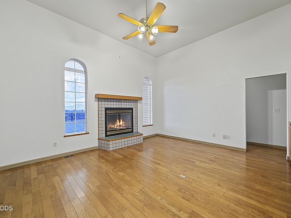 5th image of 10505 Spring Lake Rd