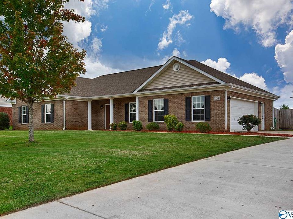 1st image of 107 Chapel Creek Dr