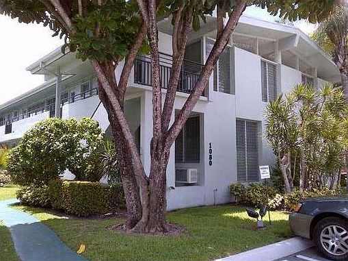 1st image of 1080 98th St APT 2