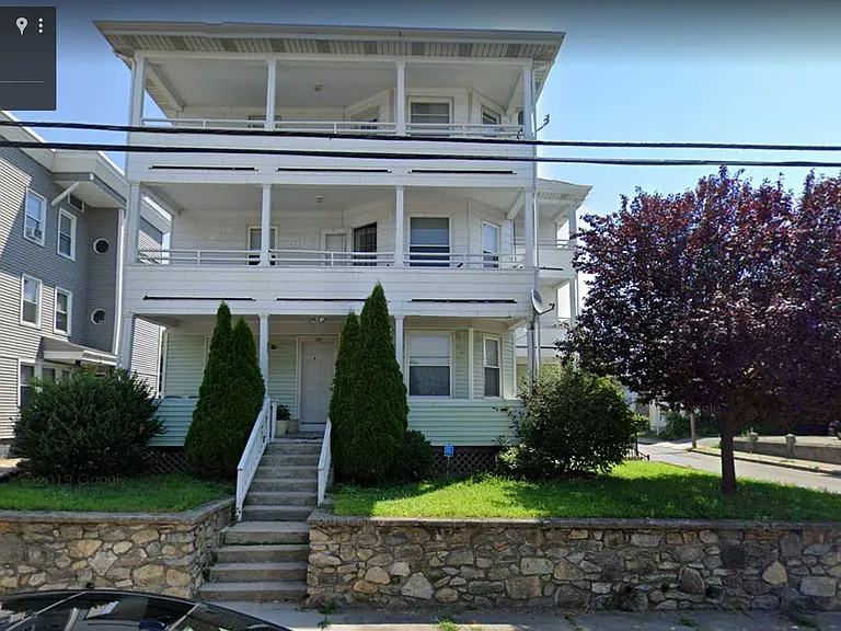 145 Burnside Ave — Photo 1