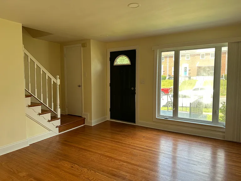 1683 Langford Rd — Photo 5