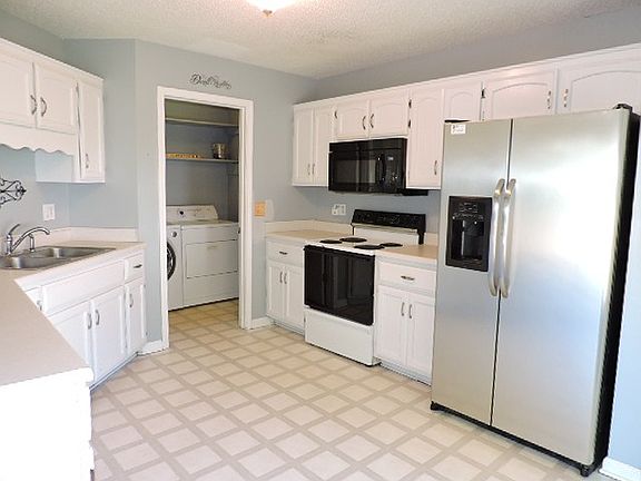 5th image of 3393 Marrast Dr