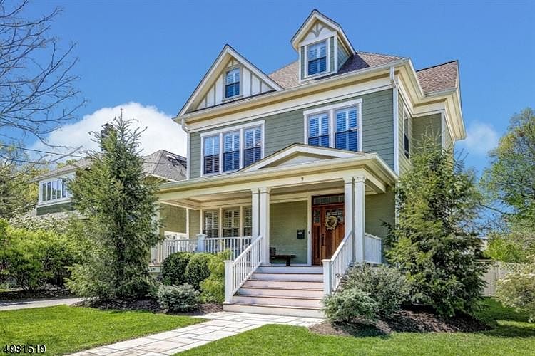 1st image of 9 Grove St