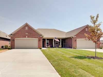 2841 Grandview Ln, Greenwood, IN, 46143