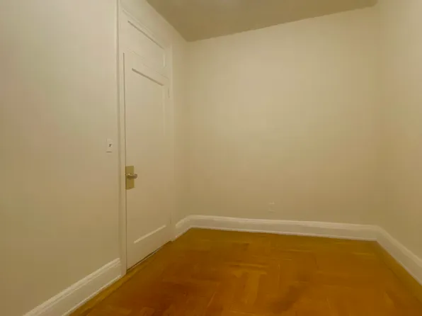 519 East 88th Street image 7 of 17