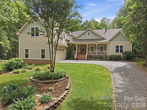 5th image of 436 Cornerstone Dr