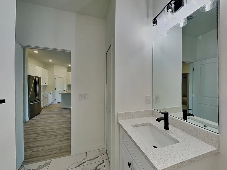 1125 Highlands Rd — Photo 14