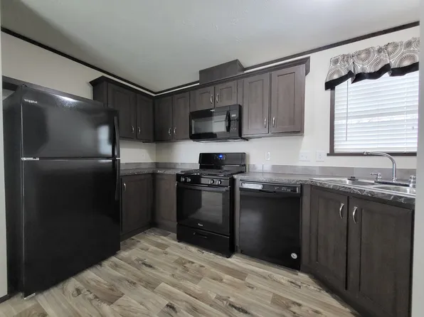 123 Whippoorwill #123, Rochester Hills, MI 48309