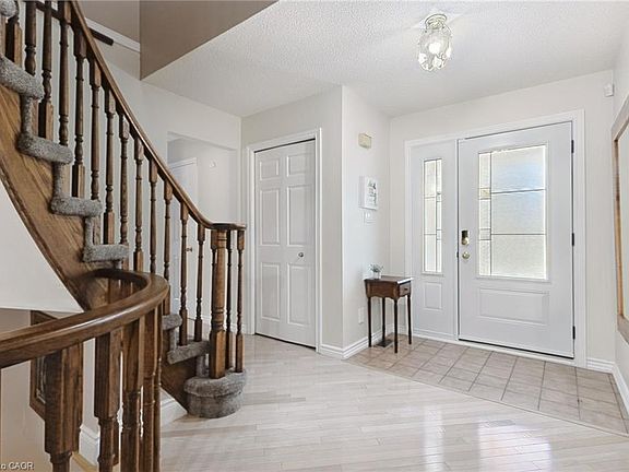 5th image of 2188 Bader Cres