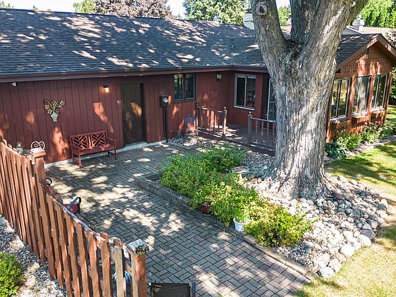 5th image of 3932 Skyview Dr