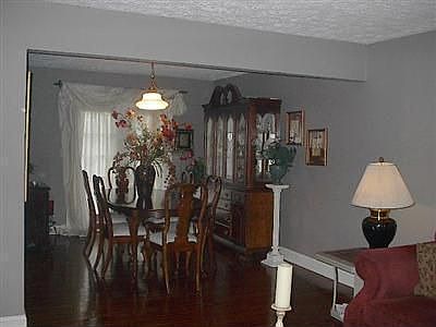 4th image of 238 Martin Dr