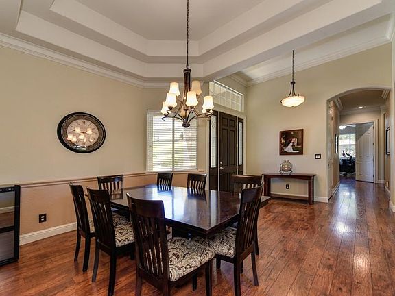 5th image of 1706 Dashwood Dr