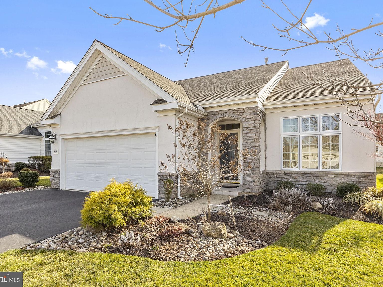 906 Laurens Ln, Warwick, PA 18974 Zillow