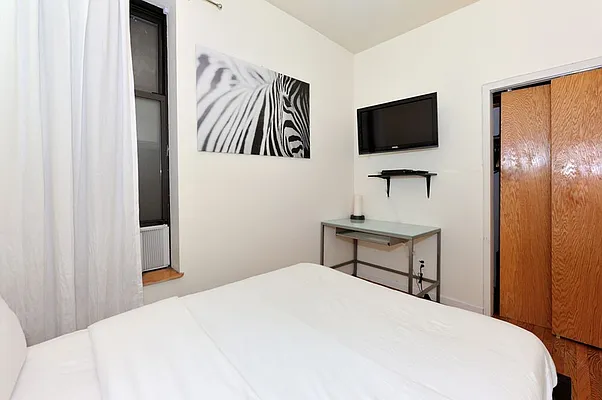 Rented by Eisenberg Exclusives | media 34