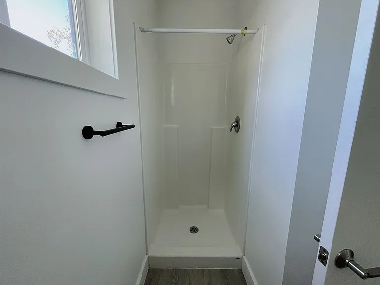1108 S Main St — Photo 27
