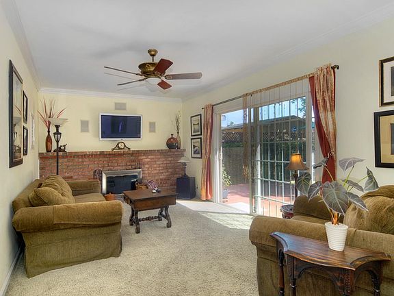 3rd image of 496 Tuscarora Dr