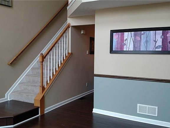4th image of 1786 Stone Manor Cir