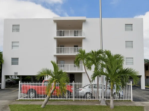 1095 W 77 St Hialeah, FL 33014, 1095 W 77th St APT 210, Hialeah, FL 33014