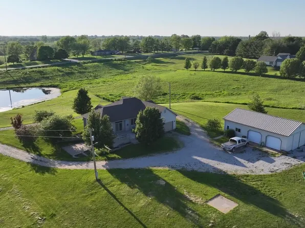 1550 Lake Rd, Ottumwa, IA 52501