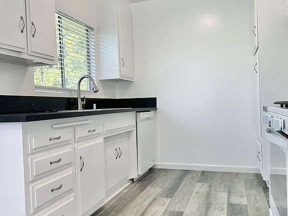 5th image of 10707 Landale St APT 12