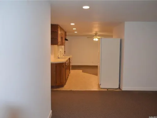 203 Parkside Ave Photo 1