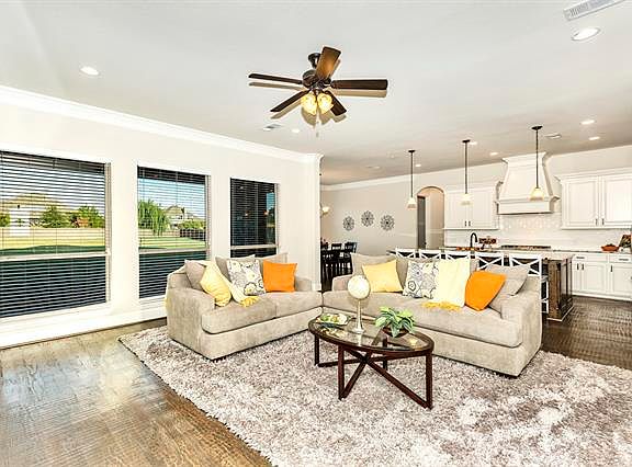 4th image of 185 Whistling Duck Ln