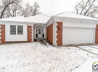 3600 SW Randolph Sq UNIT 24, Topeka, KS 66611