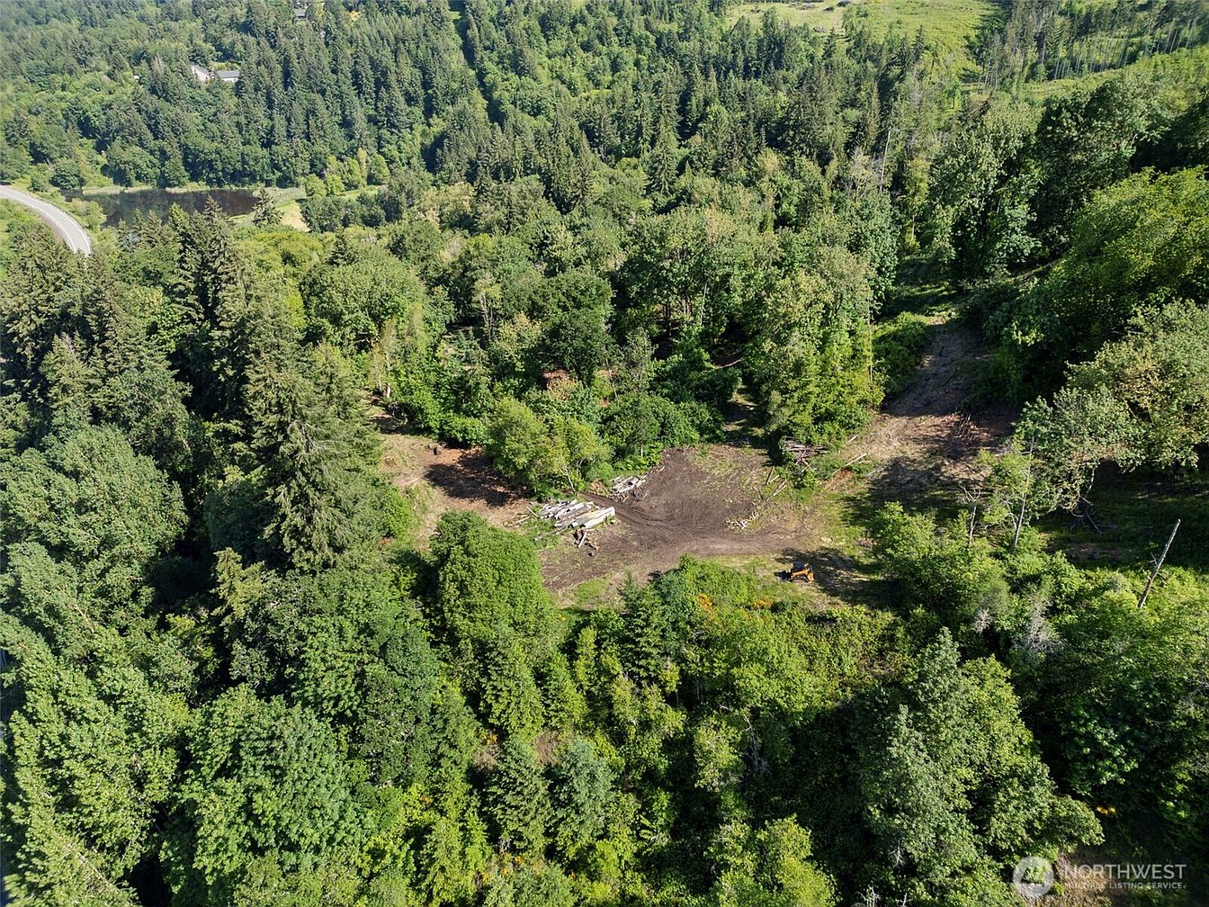 1st image of 2 N Burke Road