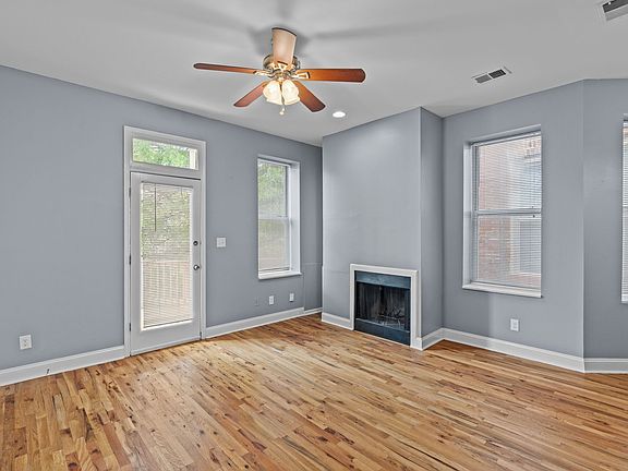 2nd image of 912-916 Lafayette Ave #914A