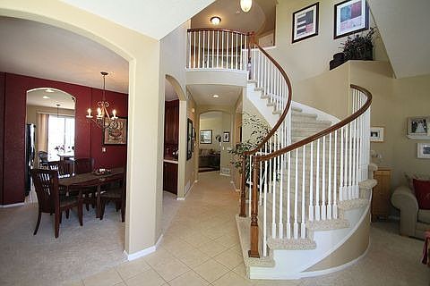 3368 Ashworth Ave 002