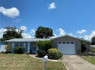 1018 Yale Dr, Holiday, FL 34691