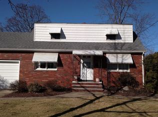 17 Putnam Ave, Edison, NJ 08817