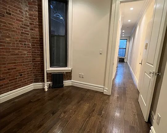 4th image of 128 2nd Ave APT Aa