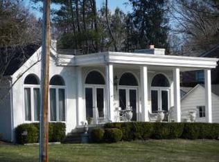 205 Parkway Rd, Bristol, TN 37620