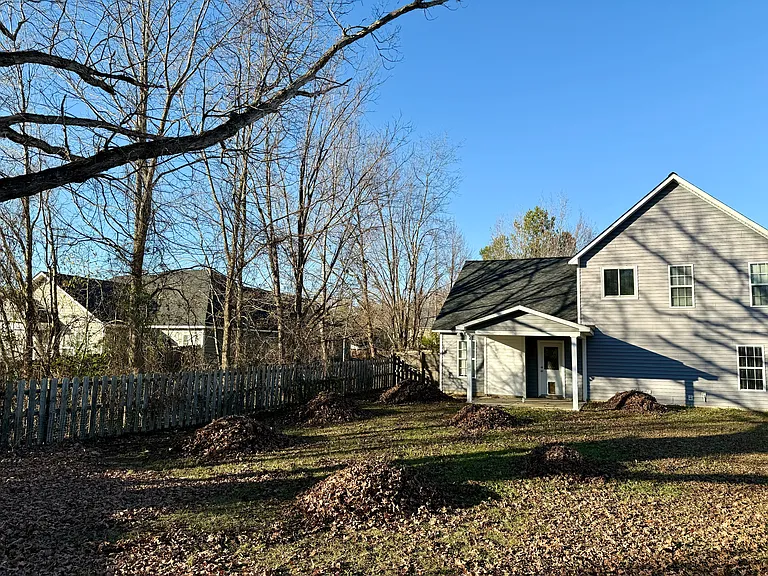 538 Hogart St — Photo 8
